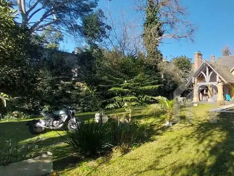 Casa Chalet  en Venta en Los Naranjos, Ingeniero Maschwitz, Escobar