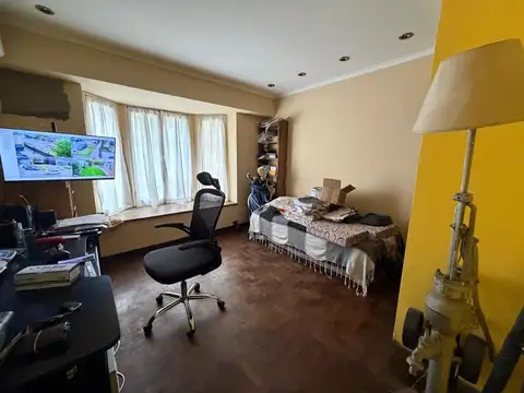 Casa cuatro ambientes, en una sola planta. Ituzaingó norte