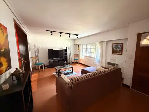 Saavedra al 2000