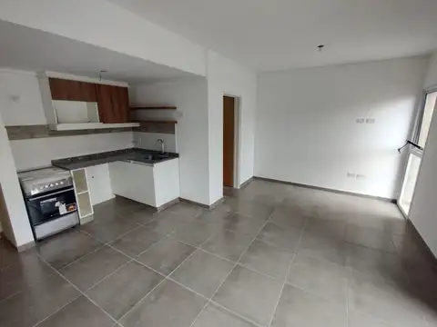 VENTA - Amplio Departamento Monoambiente - ENTREGA INMIEDIATA - Ciudadela