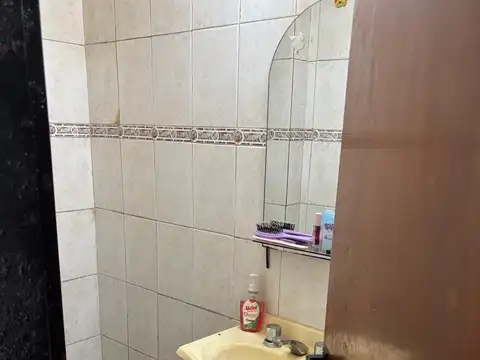 Depto Tipo Casa en Venta con 1 cocheras