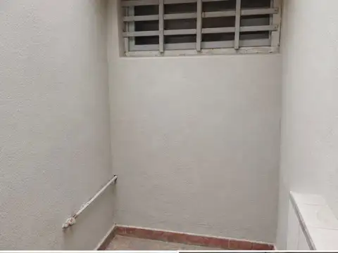 Departamento en Alquiler en Mendoza, $ 400.000