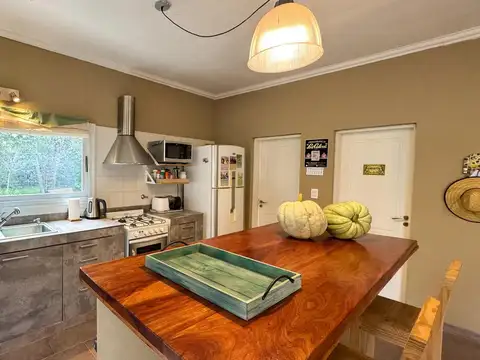 Casa en venta en San Andrés de Giles | Pileta climatizada y parque arbolado