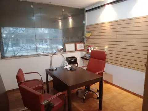 EXCELENTE OPORTUNIDAD DE ALQUILER -OFICINA