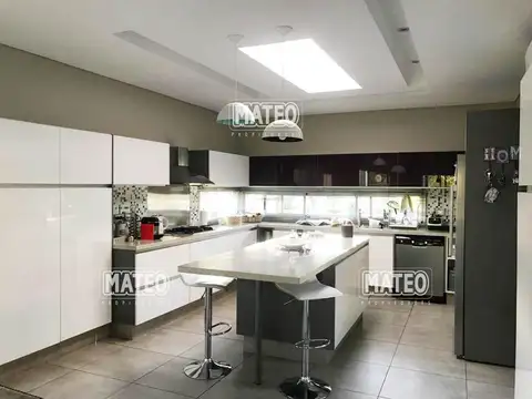 Casa en Venta en Weston, USD 440.000