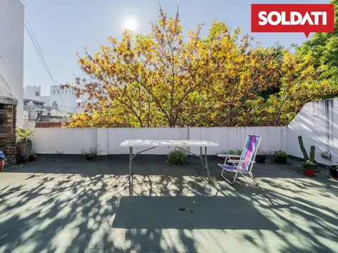 PH en venta en Villa Crespo. Primer piso por escalera 2 dormitorios más playroom. Muy buena terraza