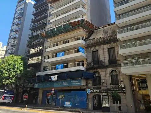 AV. CÓRDOBA 2955-8° C