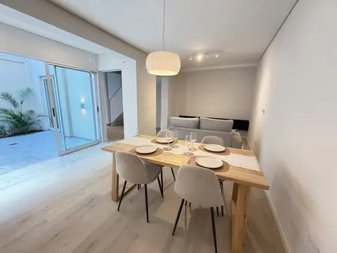 Casa 5 ambientes con 1 baño