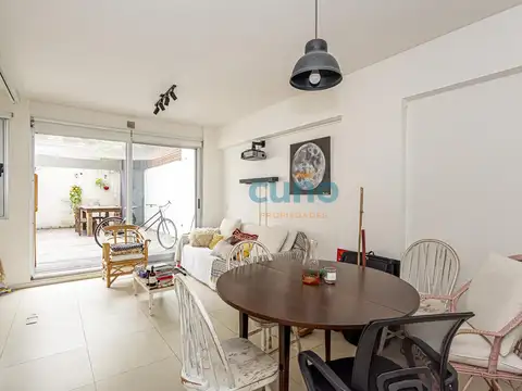 Depto en "L" divisible a 2 amb c/patio y parrilla PRIVADAS