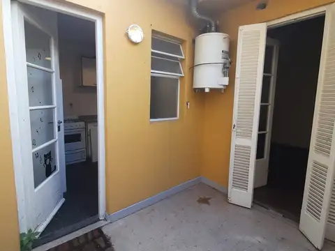 -F-ALQUILER PH 2 ambientes en dúplex, con patio y terraza propia - ALMAGRO