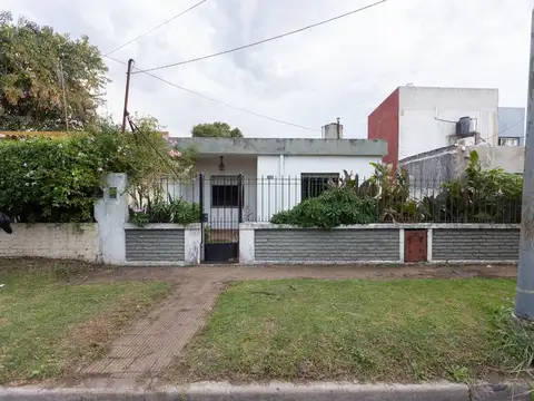 VENTA CASA 3 AMB EN HURLINGHAM