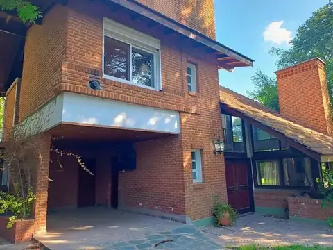 Casa en Venta en La Martona, USD 195.000