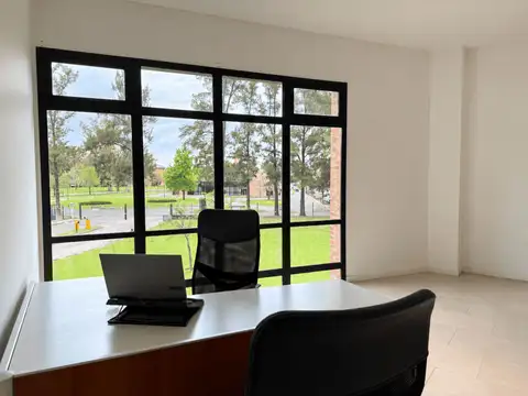 Alquiler oficina 42 m2 Edificio INSIGNIA M1 en Parque Empresarial Austral, Pilar