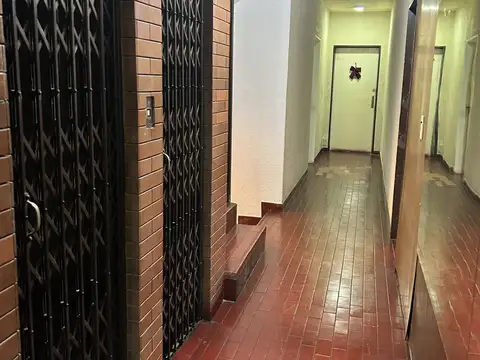 Cordoba 4100, Piso 1