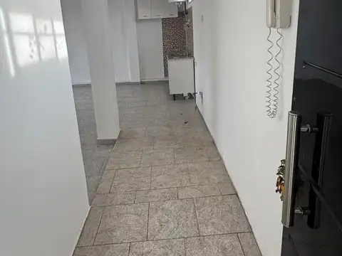 Departamento en Alquiler en Quilmes, $ 550.000