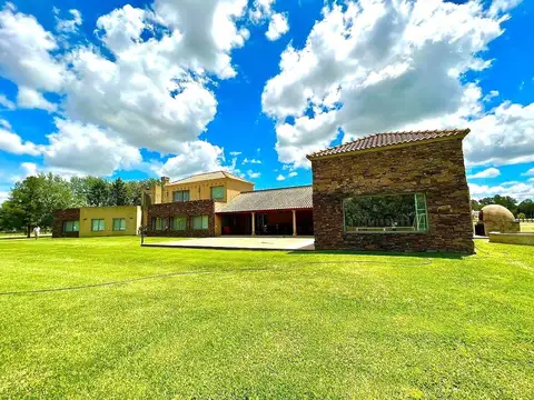Casa en Alquiler de 3 dormitorios