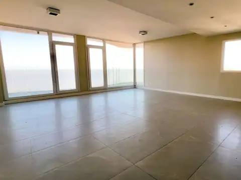 Departamento en Venta con 2 cocheras