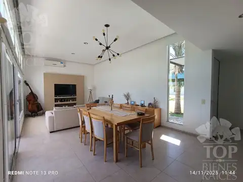 Casa en Venta en El Cantón - Barrio Islas, USD 255.000