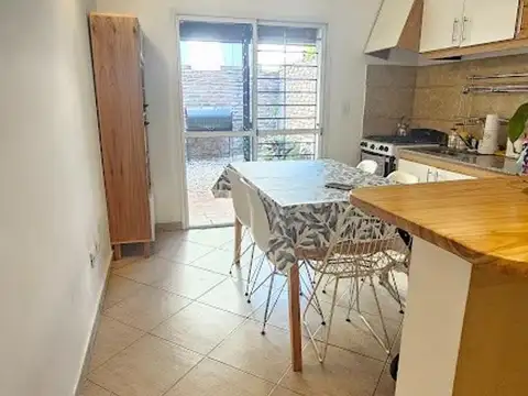 Depto Tipo Casa en Venta de 2 dormitorios