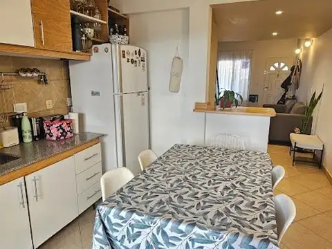 Depto Tipo Casa en Venta en Ituzaingo Norte, USD 105.000