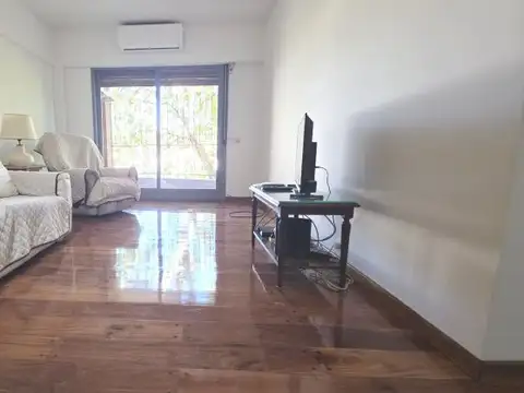 Departamento en Venta en Colegiales, USD 197.000