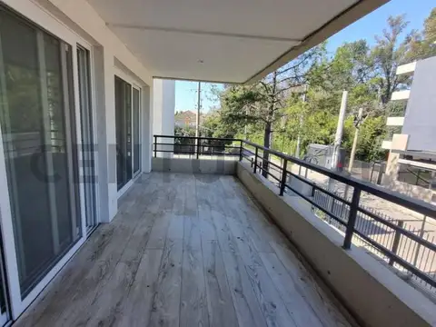 Joaquin v gonzalez 500, Piso 1