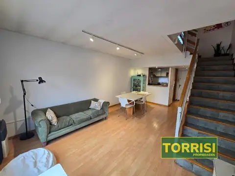 Depto Tipo Casa en Venta en Boedo, USD 175.000