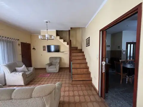 Casa en Venta en Campana, USD 174.000
