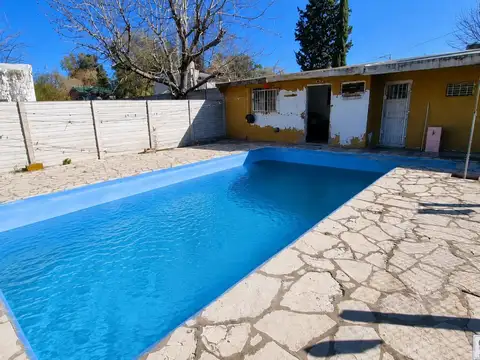 RETASADO! Excelente lote en venta con pileta y mejoras, en el Del Viso centro, Pilar.