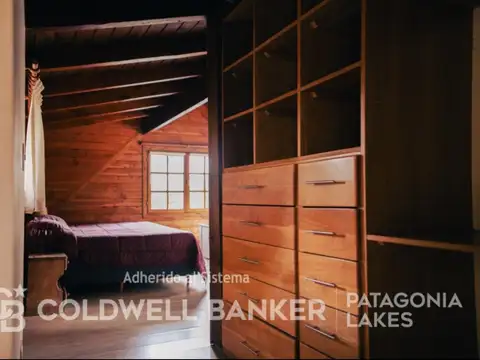 Casa 6 ambientes con 5 baños