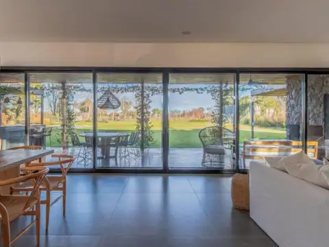 Casa en Venta en Luján, USD 320.000
