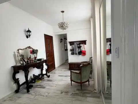 Departamento 4 ambientes con 3 baños