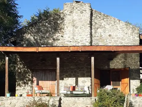 VAENTA COMPLEJO DE CABAÑAS VILLA GENERAL BELGRANO 