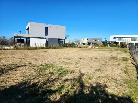Terreno en Venta en Puertos - Acacias, USD 115.000