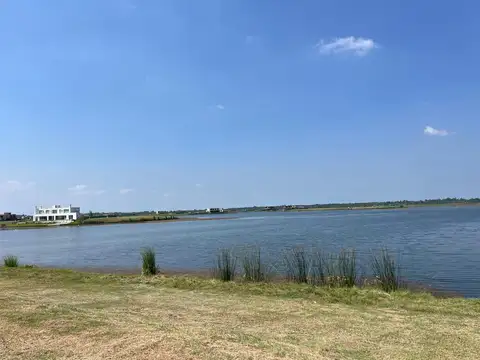 Terreno en Venta en Puertos - Barrio Costas, USD 480.000