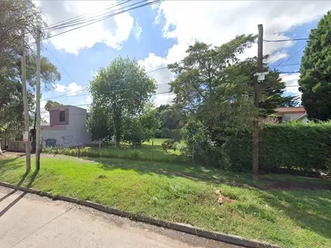 Terreno en Venta 20  mts Frente