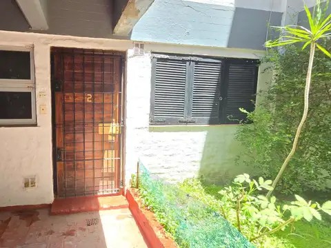 Depto Tipo Casa en Venta de 2 ambientes