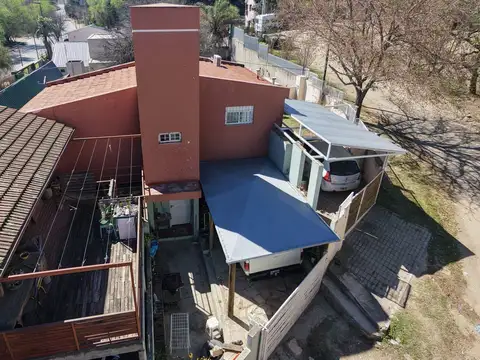 Venta dos casas dos dorm c/u costa azul carlos paz