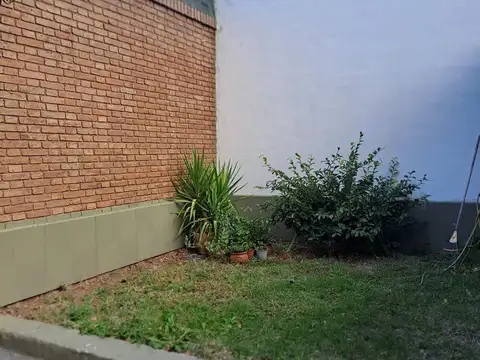 Local en Godoy Cruz