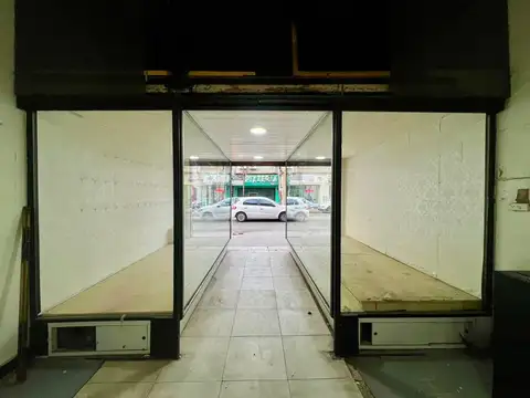 Avenida Tte Gral Juan Domingo Perón 3200