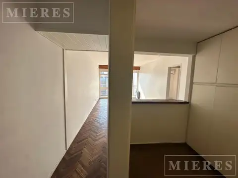 Departamento en Alquiler en Acassuso Vías / Santa Fe, $ 1.200.000