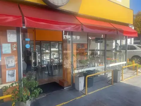 Avenida Crovara y 30 de Agosto