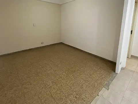 Depto Tipo Casa en Venta en Paternal, USD 74.000