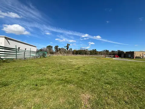 Terreno 640m2 en venta financiado Barrio San Sebastián, A13