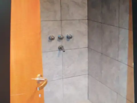 DEPARTAMETO DE 2 AMB EN MUY BUEN ESTADO