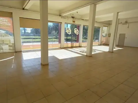 Local en Alquiler en Presidencia Roque Saenz Peña, $ 3.500.000