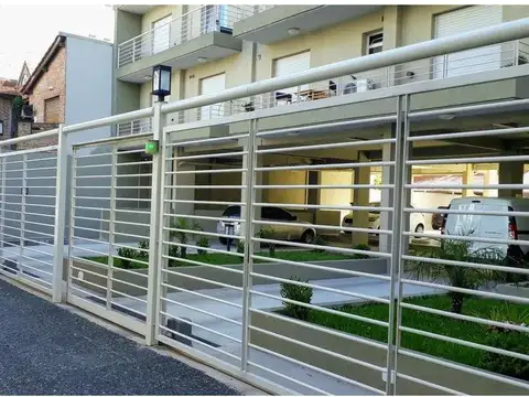 OPORTUNIDAD!!DEPARTAMENTO MORON  MONOAMBIENTE DIVISIBLE A 2 AMB EN COMPLEJO DE DEPARTAMENTOS PREMIUM