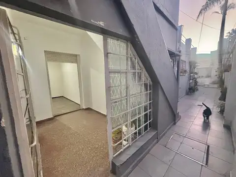 Depto Tipo Casa en Alquiler de 1 dormitorio