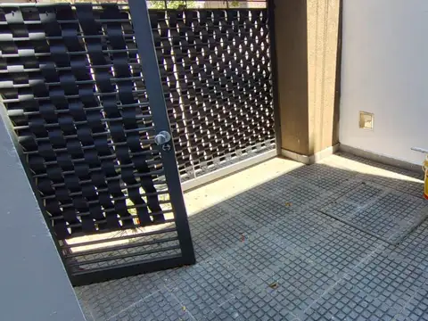 Depto Tipo Casa en Alquiler de Monoambiente