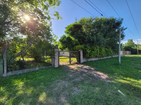 Casa 3 ambientes con 2 baños
